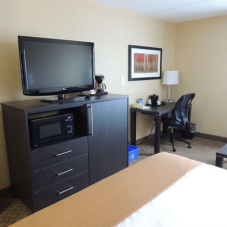 Holiday Inn Express Hamilton-Stoney Creek المظهر الخارجي الصورة
