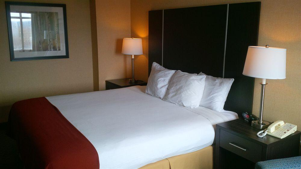Holiday Inn Express Hamilton-Stoney Creek المظهر الخارجي الصورة