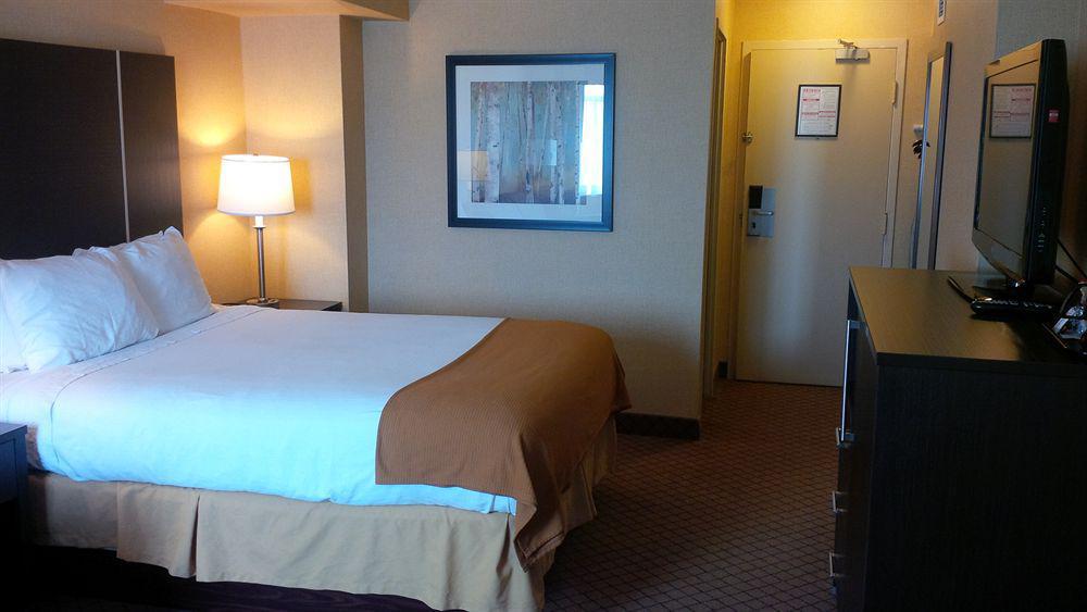 Holiday Inn Express Hamilton-Stoney Creek المظهر الخارجي الصورة