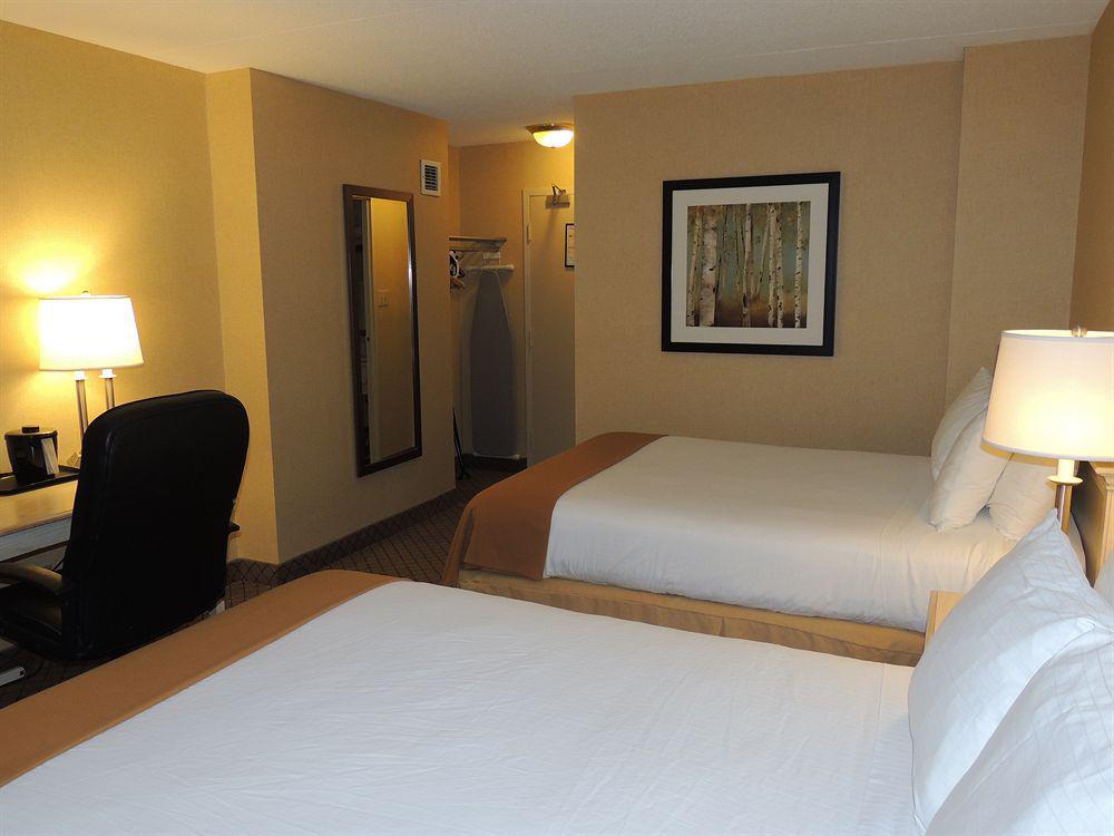 Holiday Inn Express Hamilton-Stoney Creek المظهر الخارجي الصورة