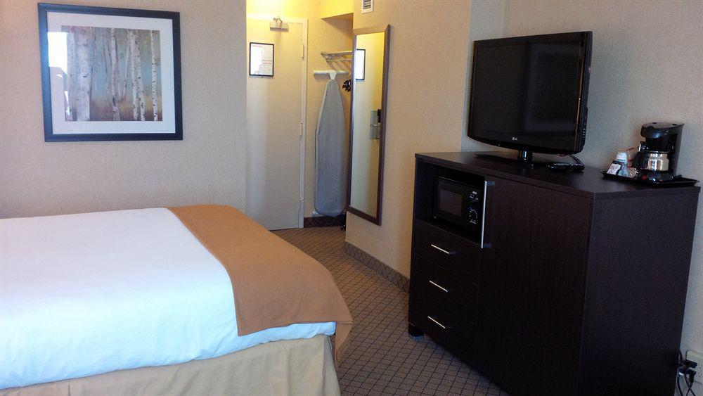Holiday Inn Express Hamilton-Stoney Creek المظهر الخارجي الصورة